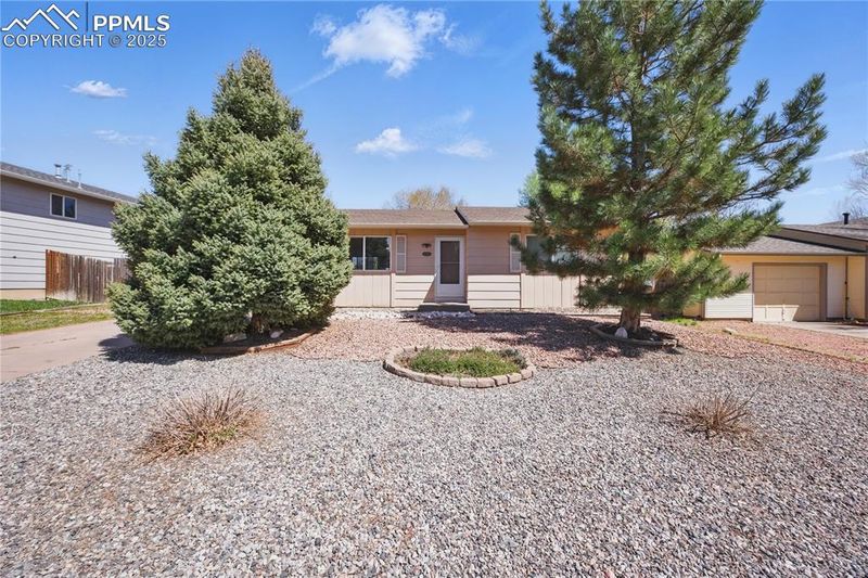7375 Woodstock St, Colorado Springs, CO 80911