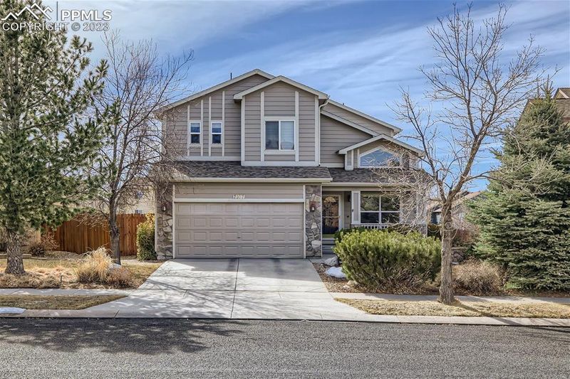 7377 Legend Hill Dr, Colorado Springs, CO 80923