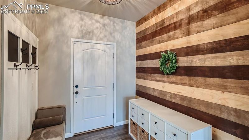 7377 Rim Bluff Ln, Colorado Springs, CO 80927