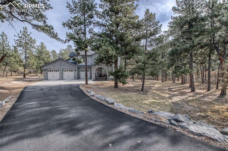 7378 Cameron Cir, Larkspur, CO 80118