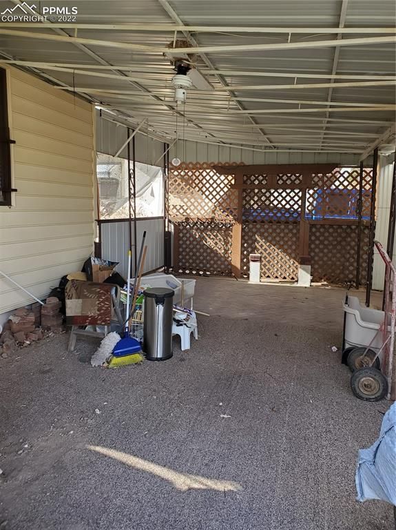 738 Airlane Ave, Pueblo, CO 81005