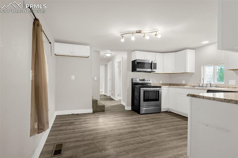 738 Harrison Pl, Colorado Springs, CO 80905