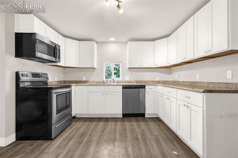 738 Harrison Pl, Colorado Springs, CO 80905