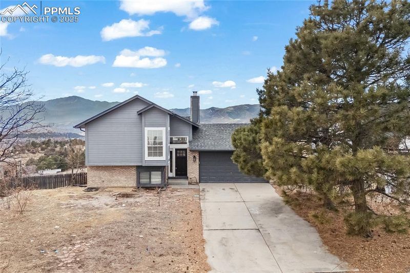 7380 Liberty Bell Dr, Colorado Springs, CO 80920