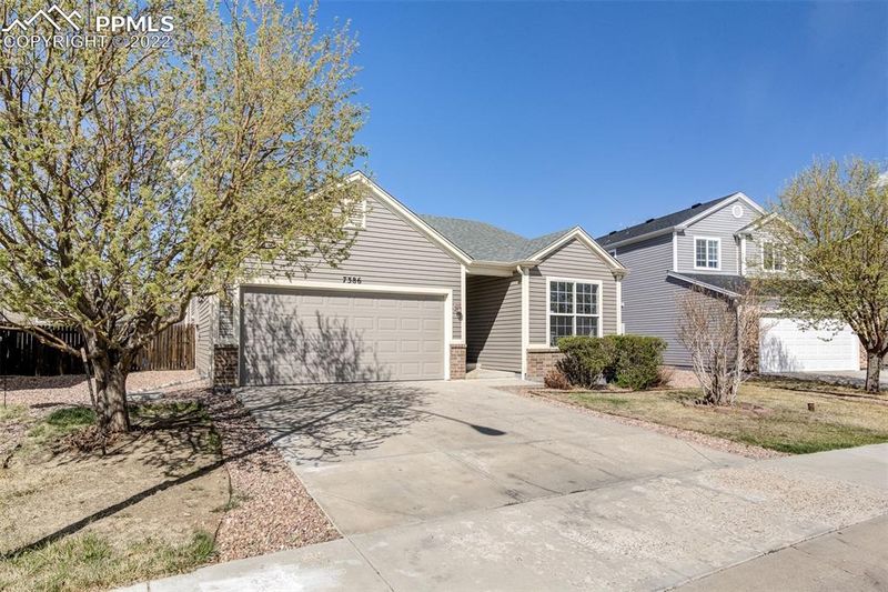 7386 Glenburn Dr, Fountain, CO 80817