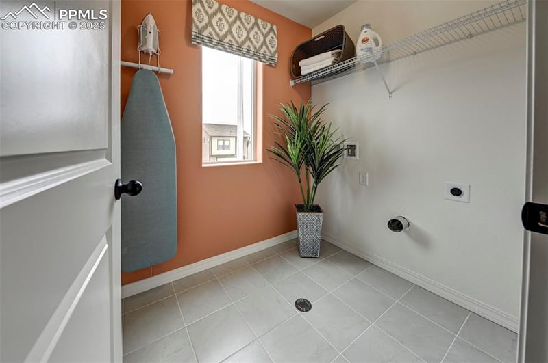 7387 Cornice Point, Colorado Springs, CO 80923