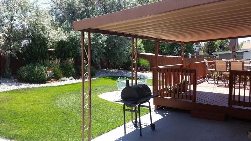 7388 Colonial Dr, Fountain, CO 80817