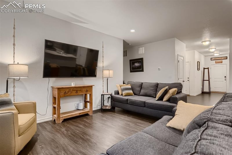 7388 Preble Dr, Colorado Springs, CO 80915