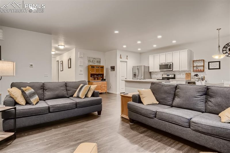 7388 Preble Dr, Colorado Springs, CO 80915