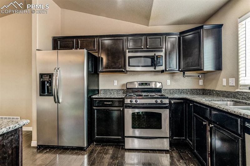 7390 Willowdale Dr, Fountain, CO 80817