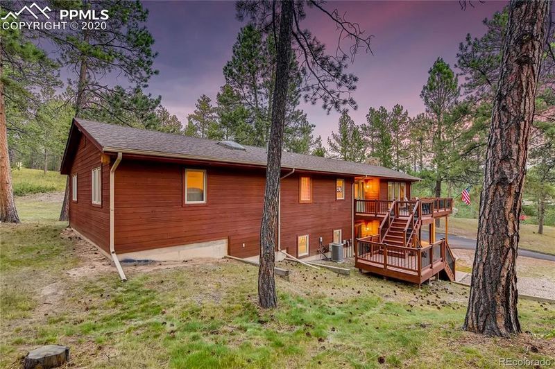 7391 Poncho Cir, Larkspur, CO 80118