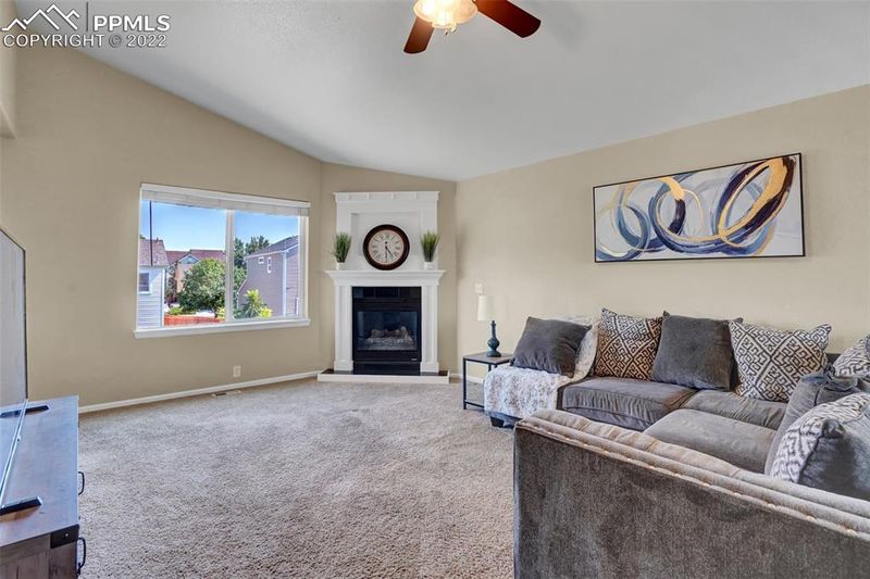 7392 Glenburn Dr, Fountain, CO 80817