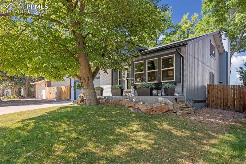 7393 S Zephyr Way, Littleton, CO 80128