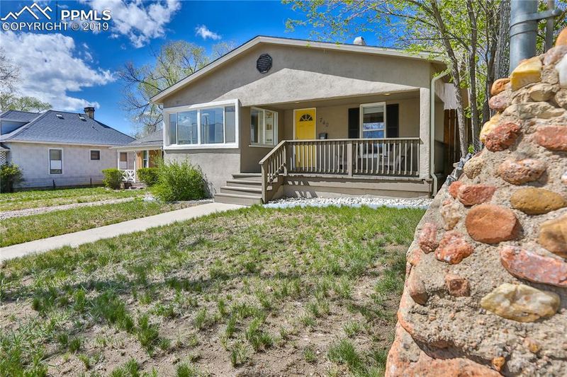 740 E Costilla St, Colorado Springs, CO 80903