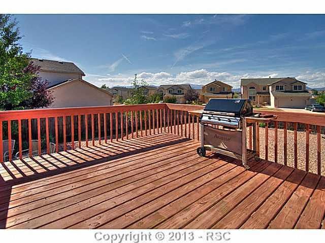 7405 Campstool Dr, Colorado Springs, CO 80922