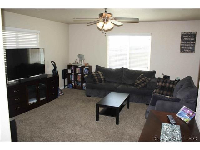 7407 Willowdale Dr, Fountain, CO 80817