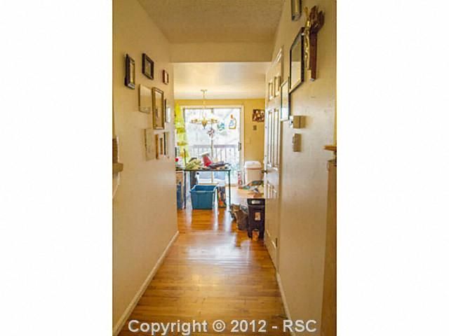 741 Georgetown Ln, Colorado Springs, CO 80919
