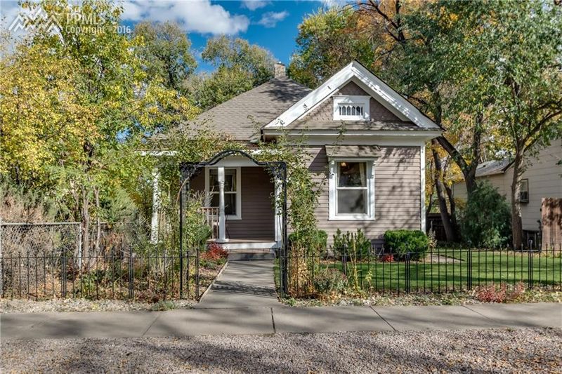 741 N Walnut St, Colorado Springs, CO 80905