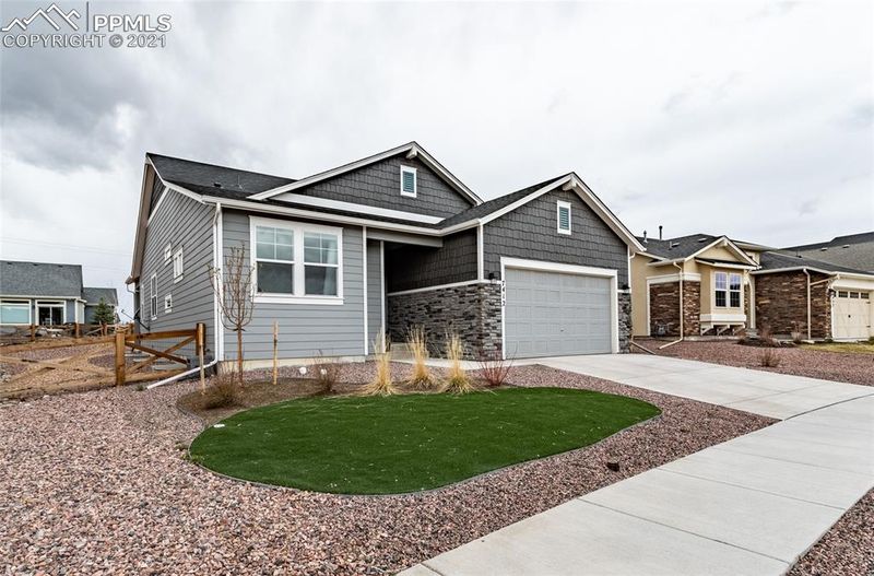 7412 Lewis Clark Trl, Colorado Springs, CO 80927