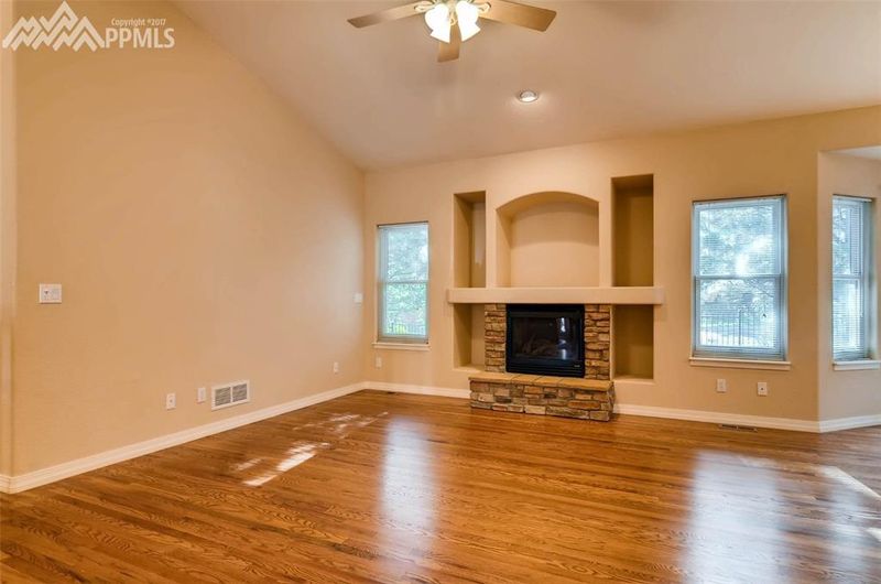 7416 Centennial Glen Dr, Colorado Springs, CO 80919