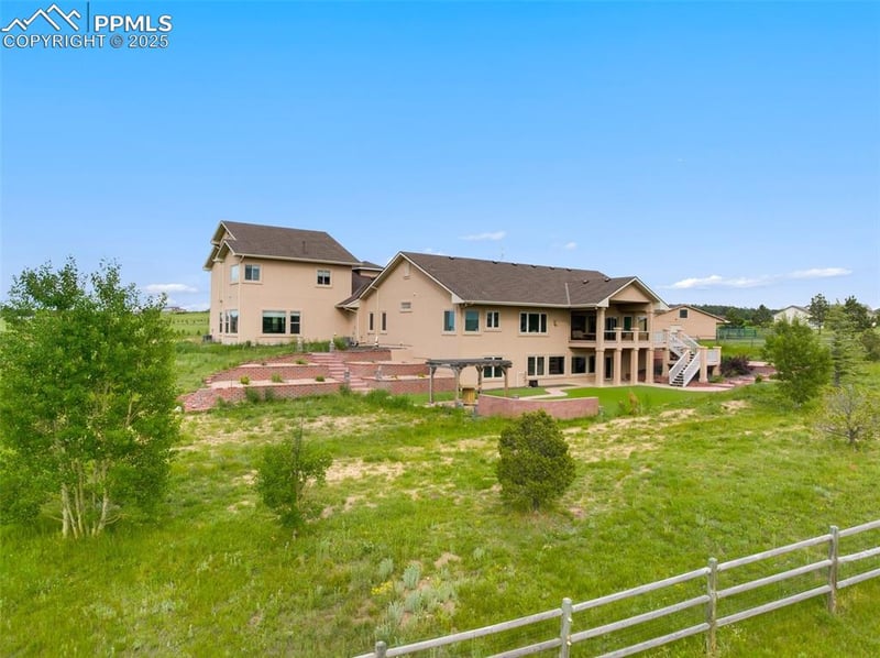 7416 Crow Ct, Colorado Springs, CO 80908