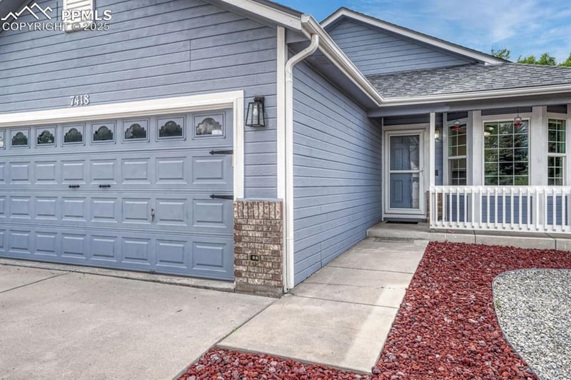 7418 Silver Bow Dr, Colorado Springs, CO 80925