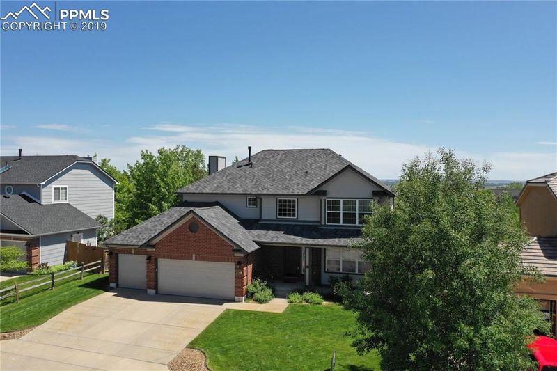 742 Capeglen Rd, Colorado Springs, CO 80906
