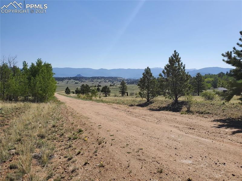 742 Hawken Rd, Como, CO 80456