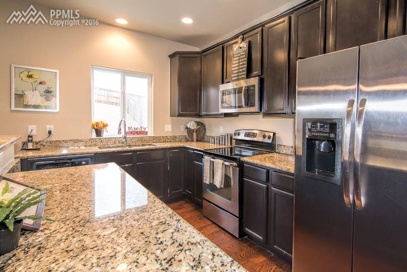 7422 Araia Dr, Fountain, CO 80817