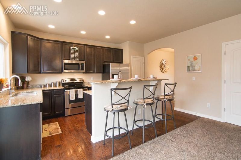 7422 Araia Dr, Fountain, CO 80817