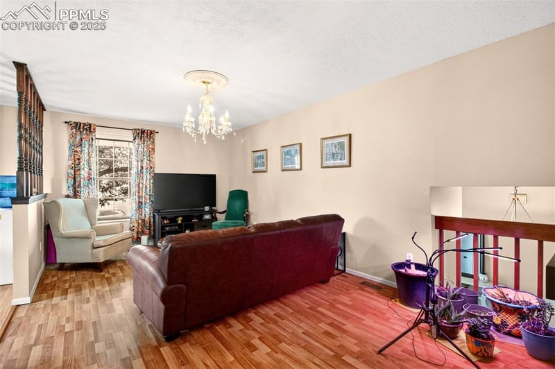 7425 Grand Valley Dr, Colorado Springs, CO 80911