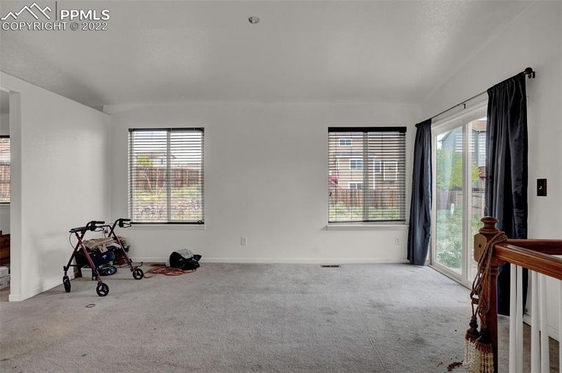7425 Waterside Dr, Colorado Springs, CO 80925