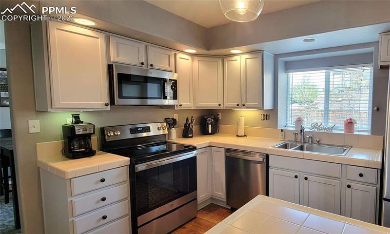 7426 Klipspringer Dr, Colorado Springs, CO 80922