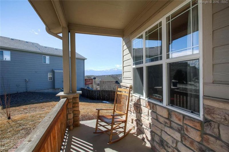 7428 Straggler Cir, Colorado Springs, CO 80922