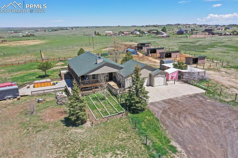 7429 Shenandoah Dr, Elizabeth, CO 80107