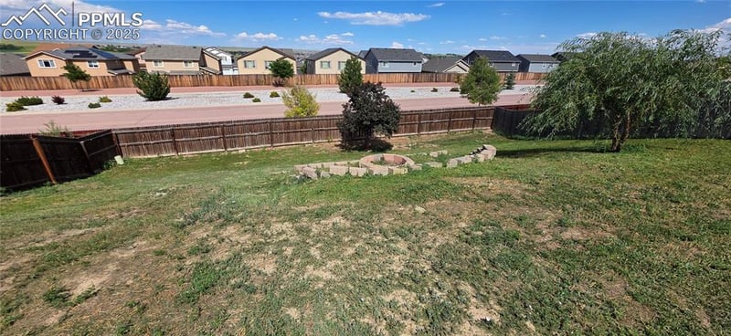 7429 Sun Prairie Dr, Colorado Springs, CO 80925