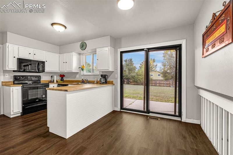 7430 Vineland Trl, Colorado Springs, CO 80911