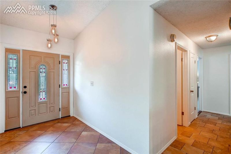 7435 Delmonico Dr, Colorado Springs, CO 80919