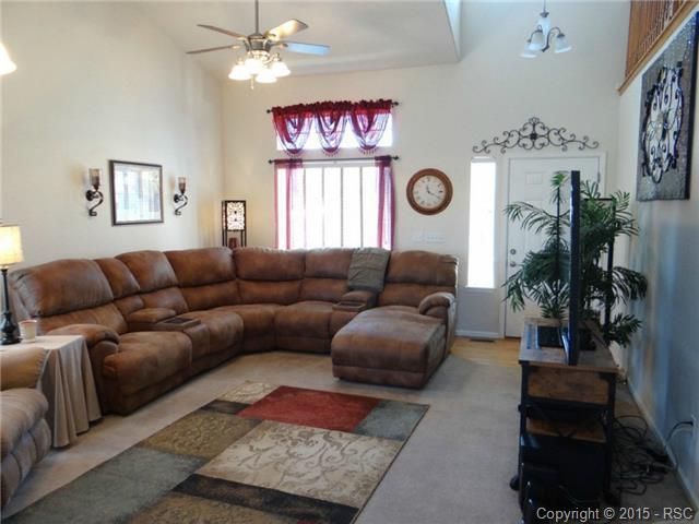 7442 Creekfront Dr, Fountain, CO 80817