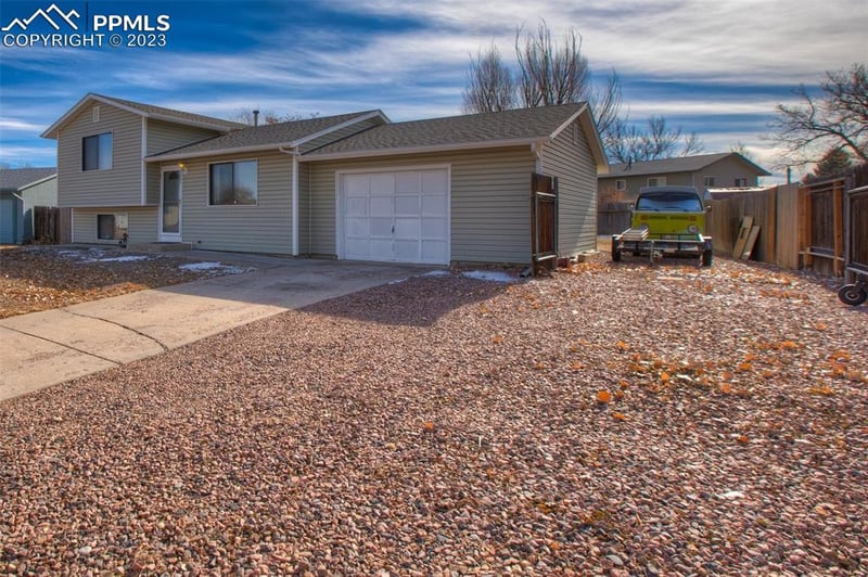 7445 Vineland Trl, Colorado Springs, CO 80911