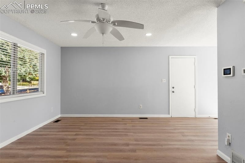 7445 Woodstock St, Colorado Springs, CO 80911