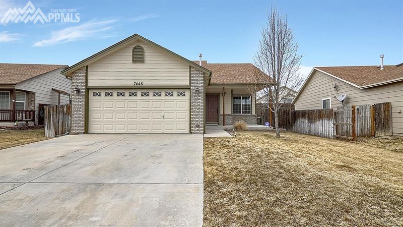 7446 Silver Bow Dr, Colorado Springs, CO 80925