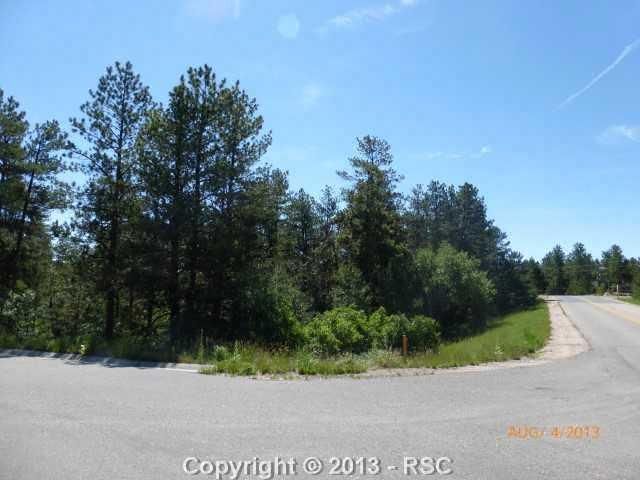 7448 Cameron Cir, Larkspur, CO 80118
