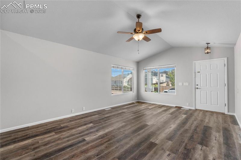 7455 Dobbs Dr, Fountain, CO 80817