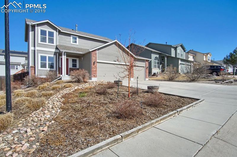 7466 Klipspringer Dr, Colorado Springs, CO 80922