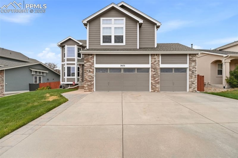 7475 Chancellor Dr, Colorado Springs, CO 80920