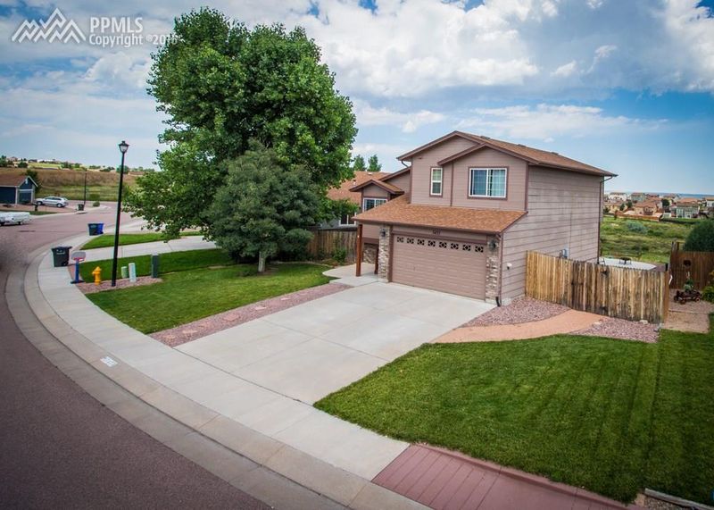7475 Silver Bow Dr, Colorado Springs, CO 80925
