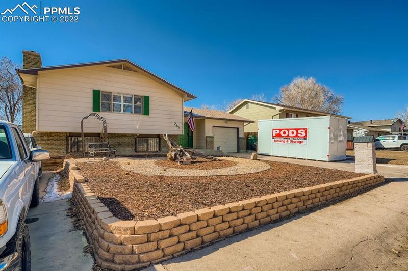 748 Cardinal St, Colorado Springs, CO 80911