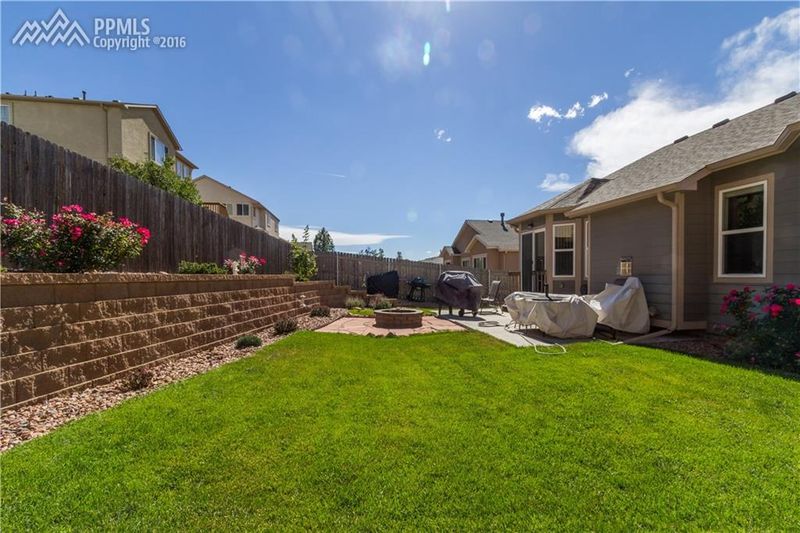 7486 Campstool Dr, Colorado Springs, CO 80922