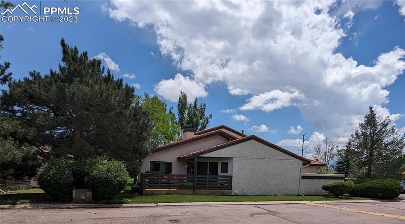 7488 Alameda Ct, Colorado Springs, CO 80920